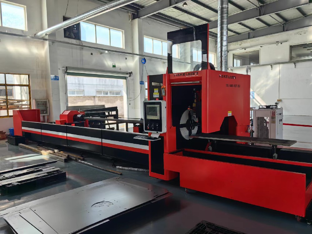 3000W全自动激光切管机